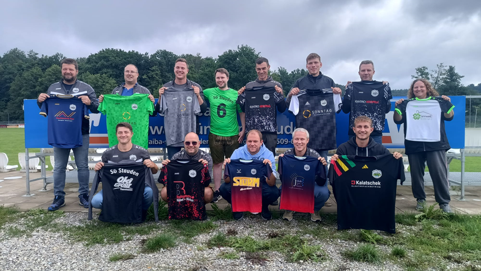 Trikotsponsoren.png